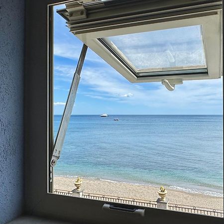 Maremare Apartments Giardini Naxos Exterior foto